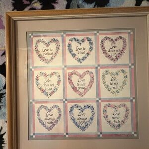 Charming Heart Motif Picture Frame with Inspirational Quotes